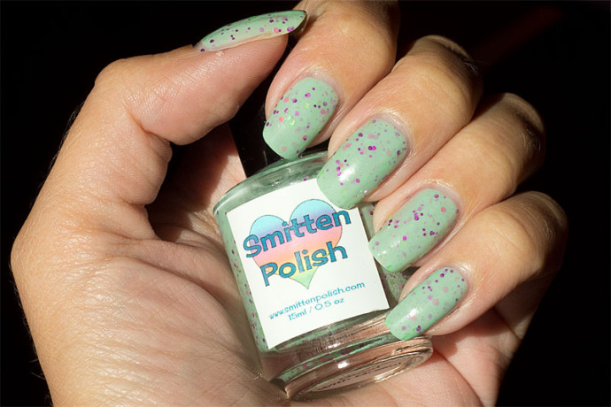 smittenpolish-pinkgoesgoodwithgreen-1