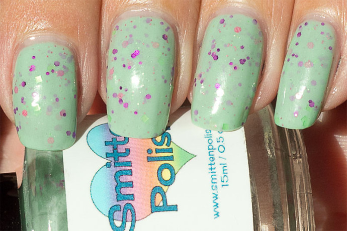 smittenpolish-pinkgoesgoodwithgreen-2