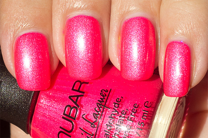 nubar-tulipstokissyouwith-2