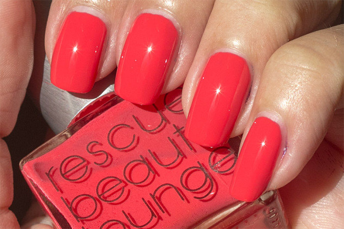 rescuebeautylounge-coral-3