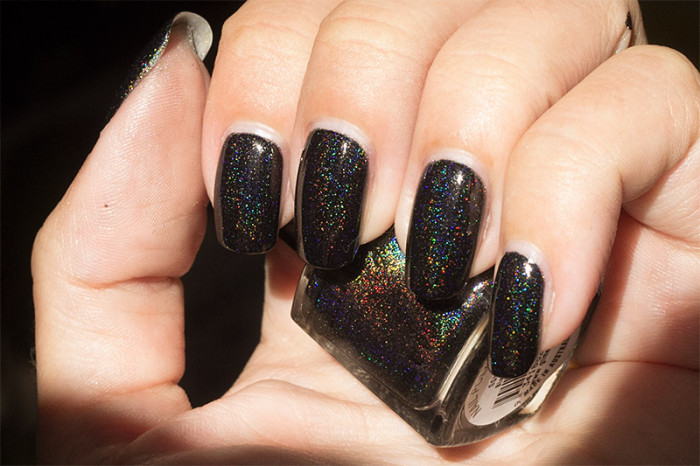 glittergal-black3D-2