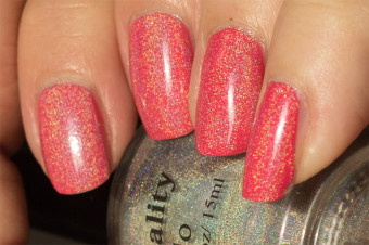 nailsinc-brookstreet-mentality-holotopcoat-5