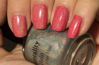 nailsinc-brookstreet-mentality-holotopcoat-6